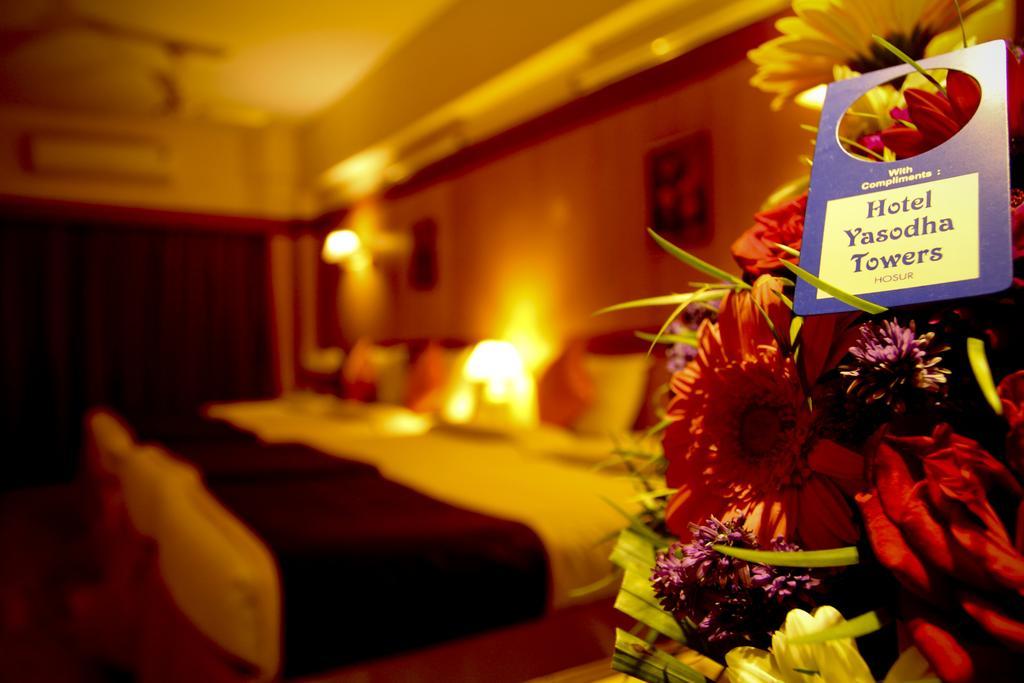 Yasodha Towers Hotel Hosūr Kültér fotó